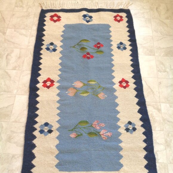 Handmade Wool Rug Flat Weave From Romania Floral Blue, Pink Tulips 26"x50" - Picture 1 of 7